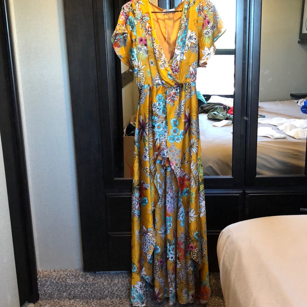 Super cute floral romper with tail
